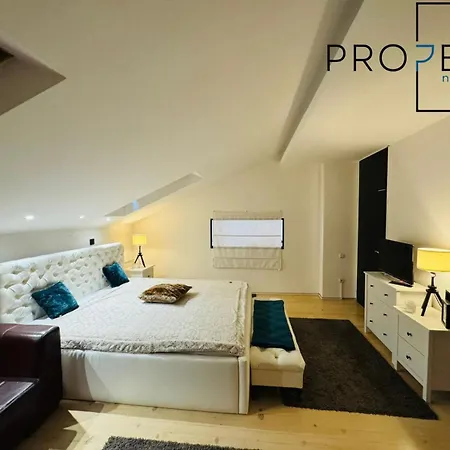 Lux Mary Apartment